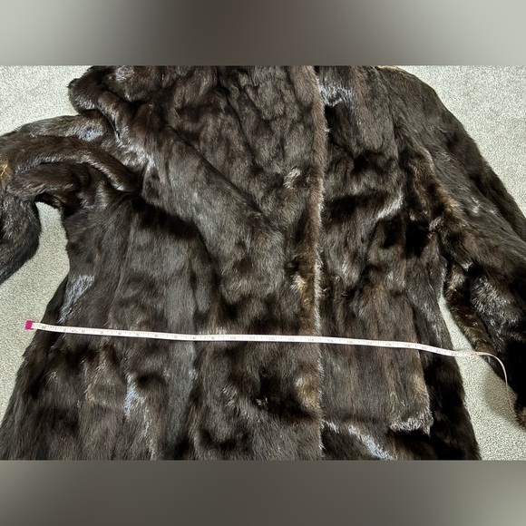Vintage Saga Mink fur/ Outwear dark brown mink Coat/women size LG-XL (11) - Picture 13 of 17